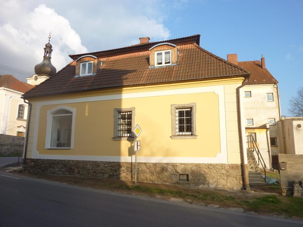 Guest House U Zlateho Jelena Žinkovy Dış mekan fotoğraf